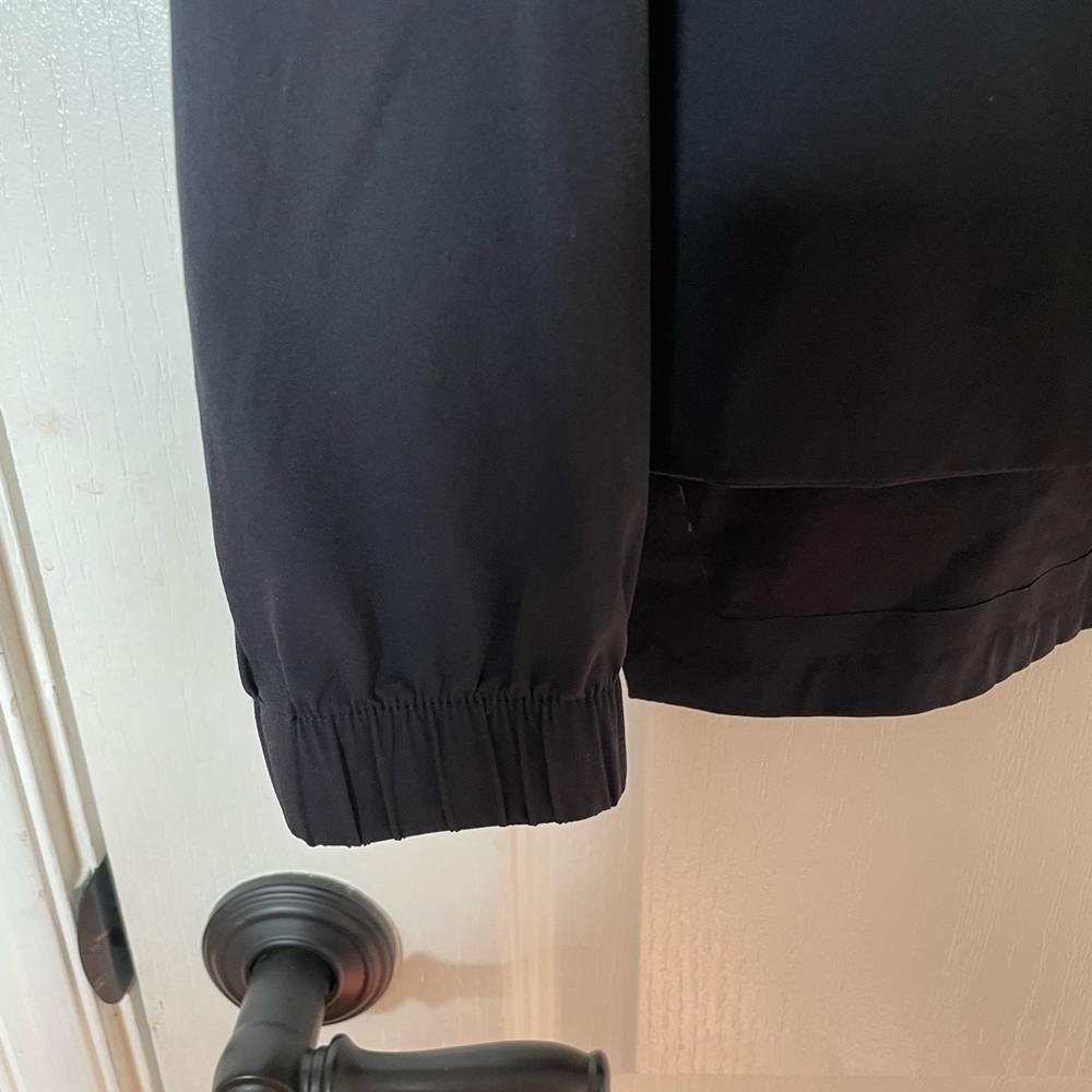 Push FWD Women's Aviate Stretch Jacket. Black size small. Excellent condition - Picture 6 of 11